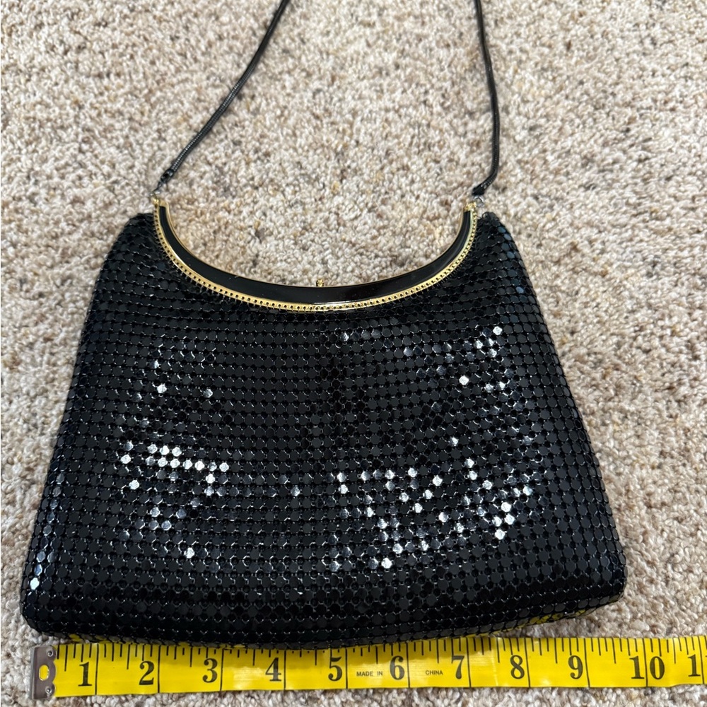 Vintage black mesh metal crossbody evening bag - Picture 9 of 10